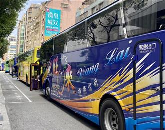 游览车转交通车免徵汽燃费！10月30日正式上路