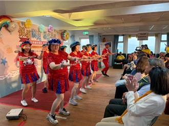 新北「銀色知悠」到貢寮 蒙特梭利模式助長者重拾生活樂趣