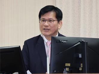 表態挺「不貪不取的林岱樺」 林佳龍臉書暴動了