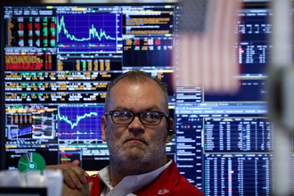 輝達領漲科技股 美股再創歷史新高 道指狂飆300點