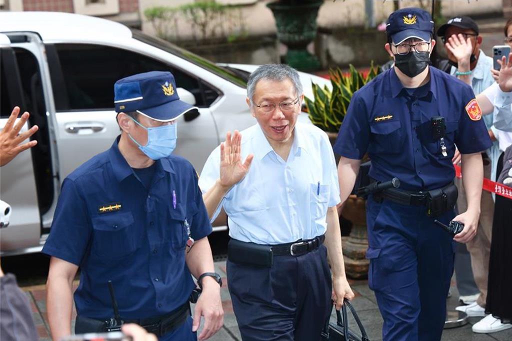 勘驗完林俊言檢察官偵訊光碟 柯文哲批「司法變成政治工具」