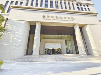 佯租國有地詐千萬 軍官遭判15年