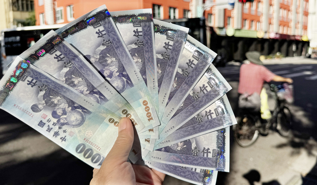 普發1萬你會選哪種方式領取？網路投票結果「不會領取」數字太驚人