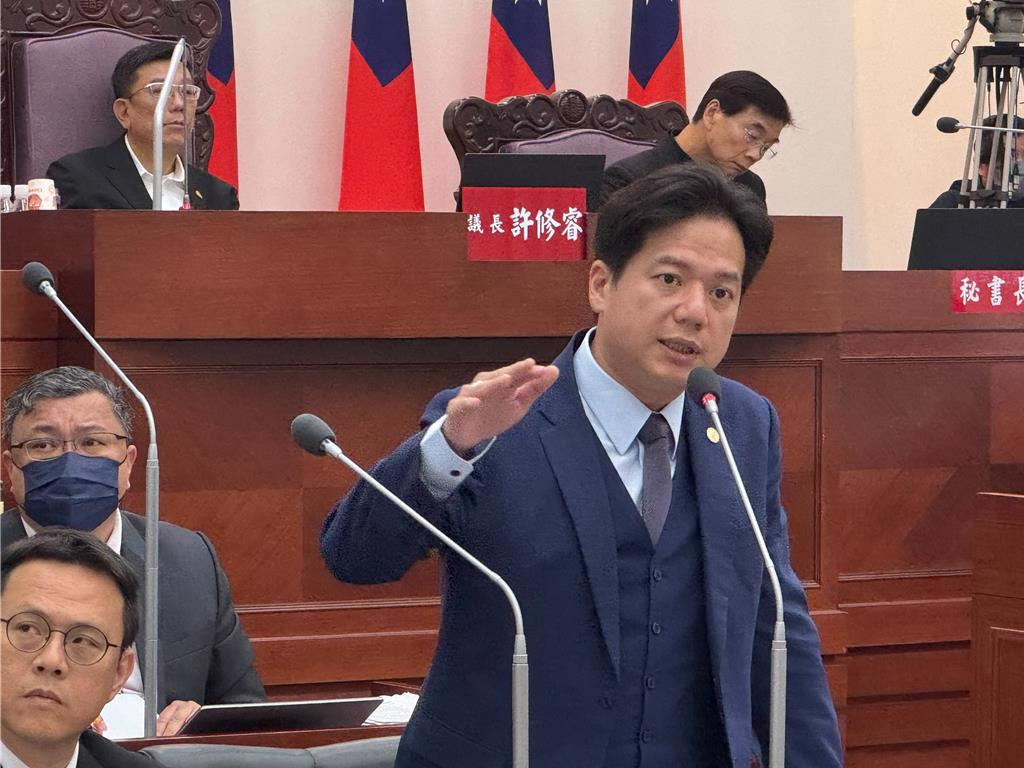 竹市有望藍白合？民眾黨新竹黨部主委邱臣遠：採開放態度