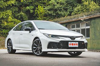 TOYOTA COROLLA ALTIS HYBRID GR SPORT 敏捷防側傾 新動力更有勁