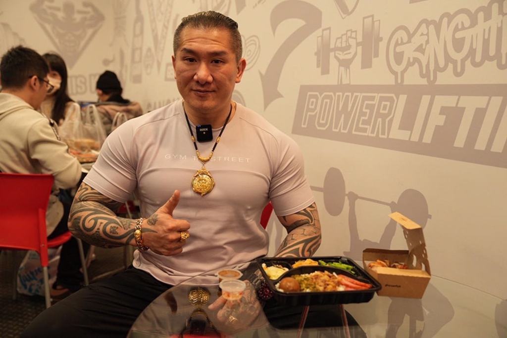 館長自爆10億產值「被民進黨打壓全沒了」 ：台人反中反個屁