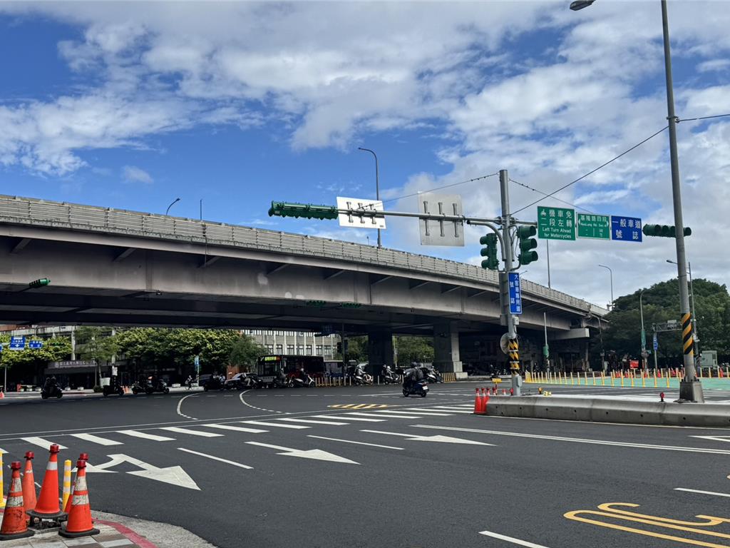 公館交通大變革！ 羅斯福、基隆路南往北設「可變車道」 8日上路