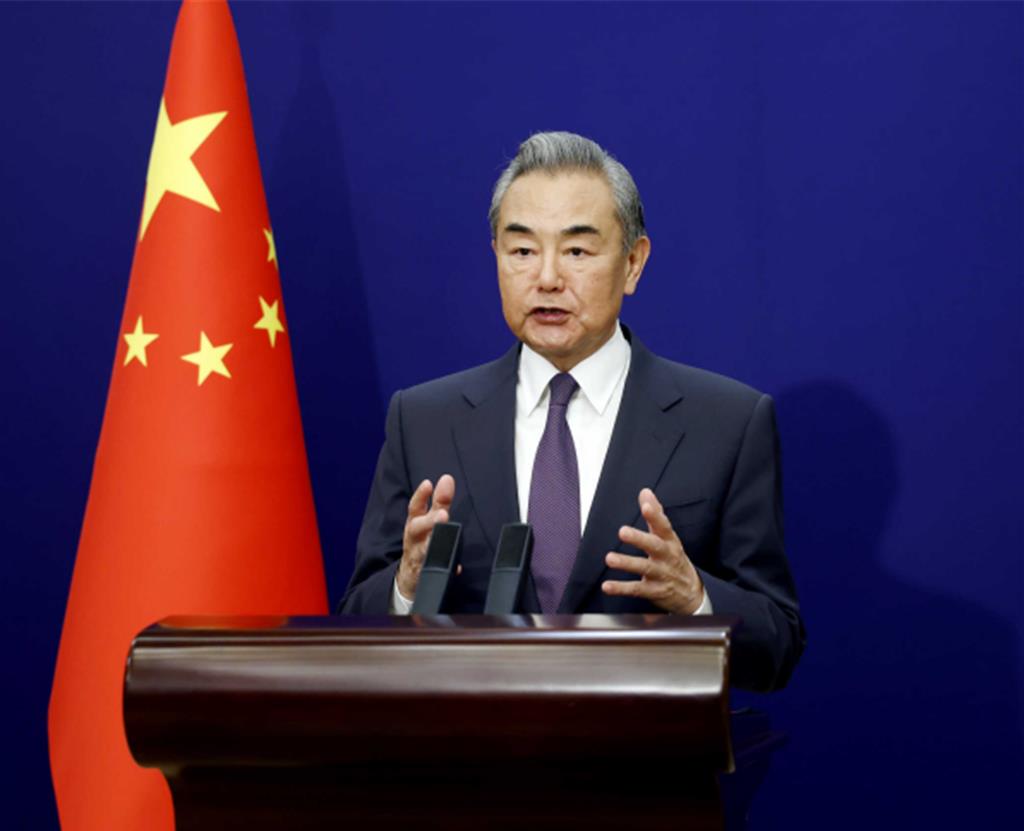 王毅喊反對霸權霸凌:中共不怕鬼、不信邪、不怕壓