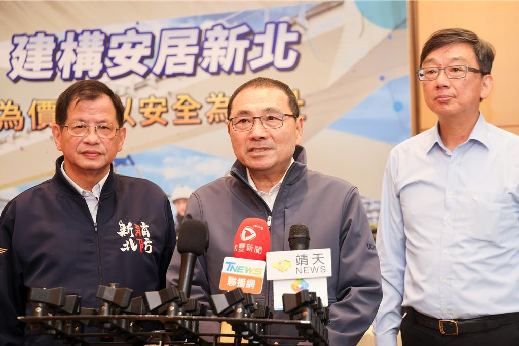 普丁非獨裁者議題延燒 侯友宜不加入論戰：顧好自由民主最重要