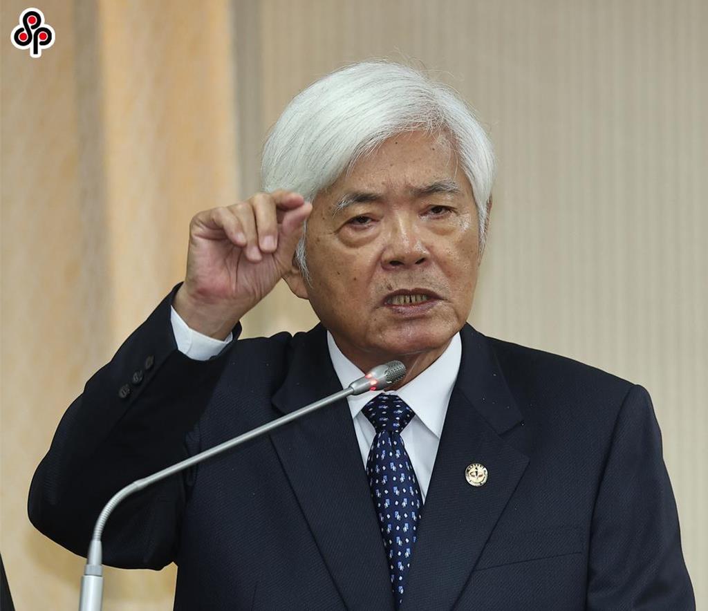 李進勇卸任中選委主委「火速恢復民進黨籍」 綠黨團:落實「獨立超然」