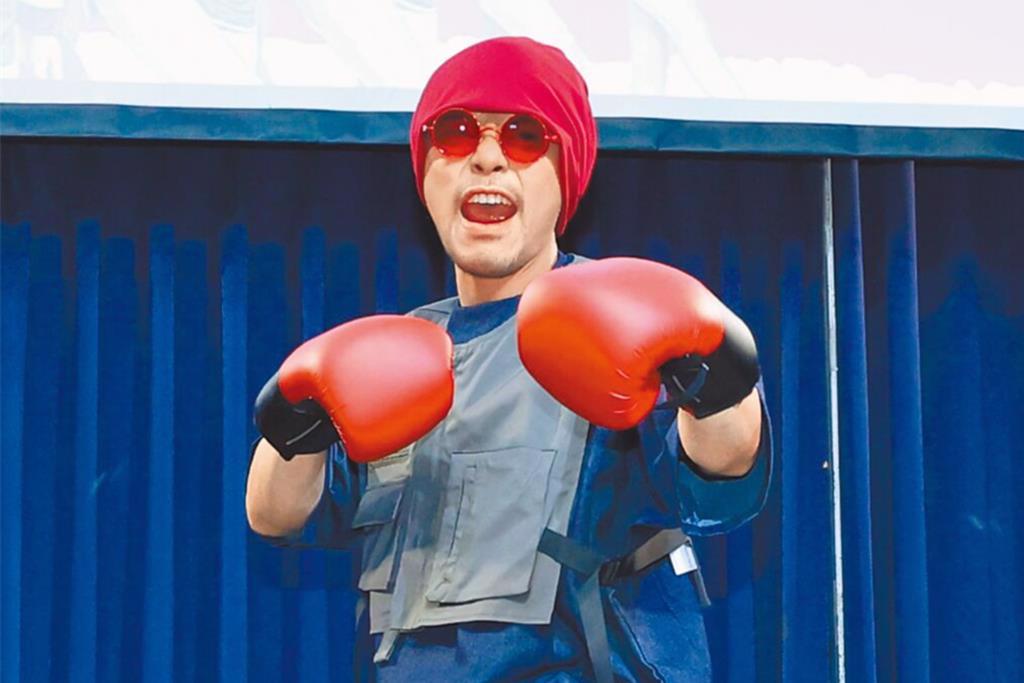 黃明志投案同日新歌上架 網酸「失聯是去上傳作品」