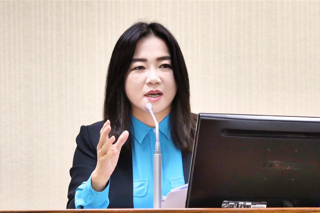 外媒報導「龍燮鬥實境秀」?馬文君:重創駐外人員士氣