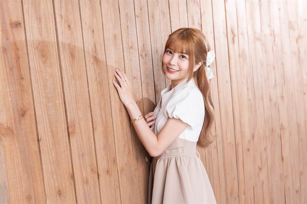 瑀熙喜迎二胎!見驗孕棒兩條線激動落淚:我終於成功了