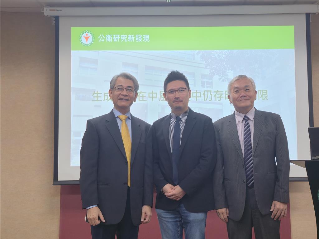 別把AI當醫師!台大公衛研究:3大模型臨床表現低於60分