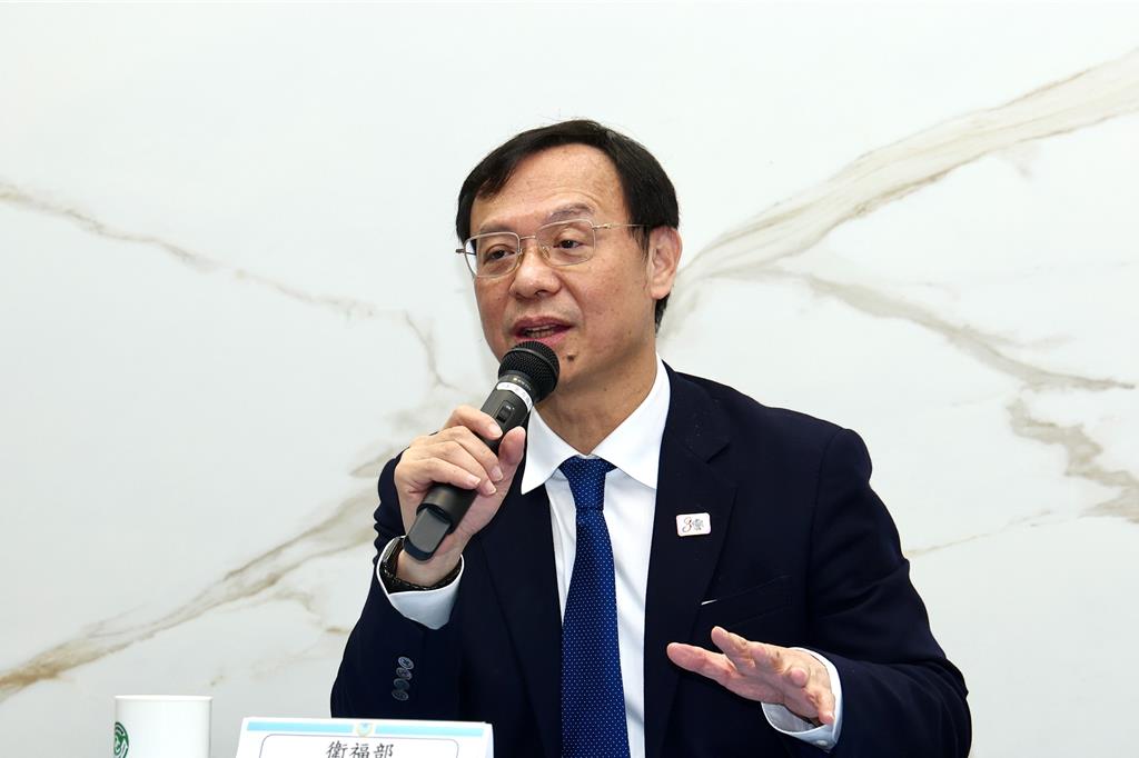 補充保費惹怒存股族 石崇良喊「健保不能倒」 不擔心去留