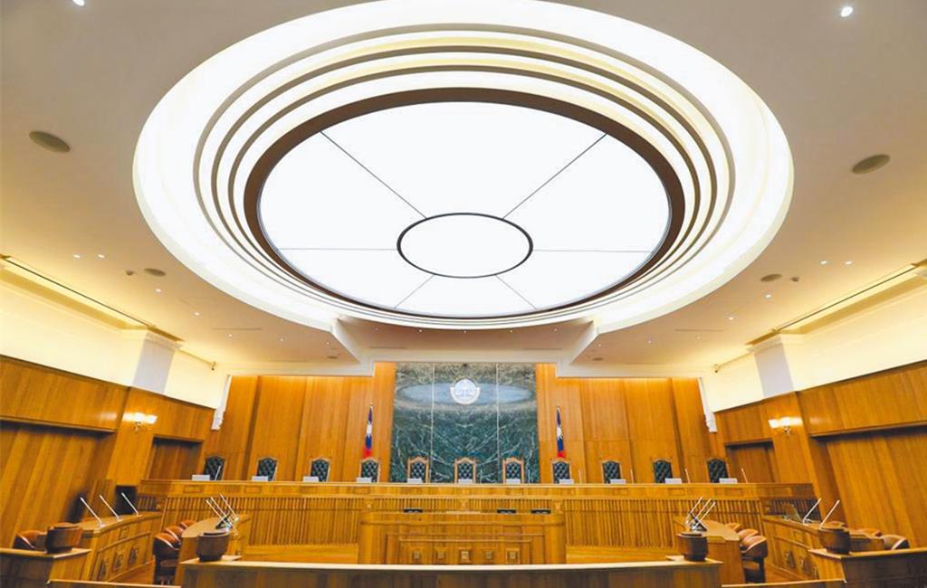 小提琴家遭逼車砍傷手腕「恐毀音樂生涯」 惡男判囚1年半定讞