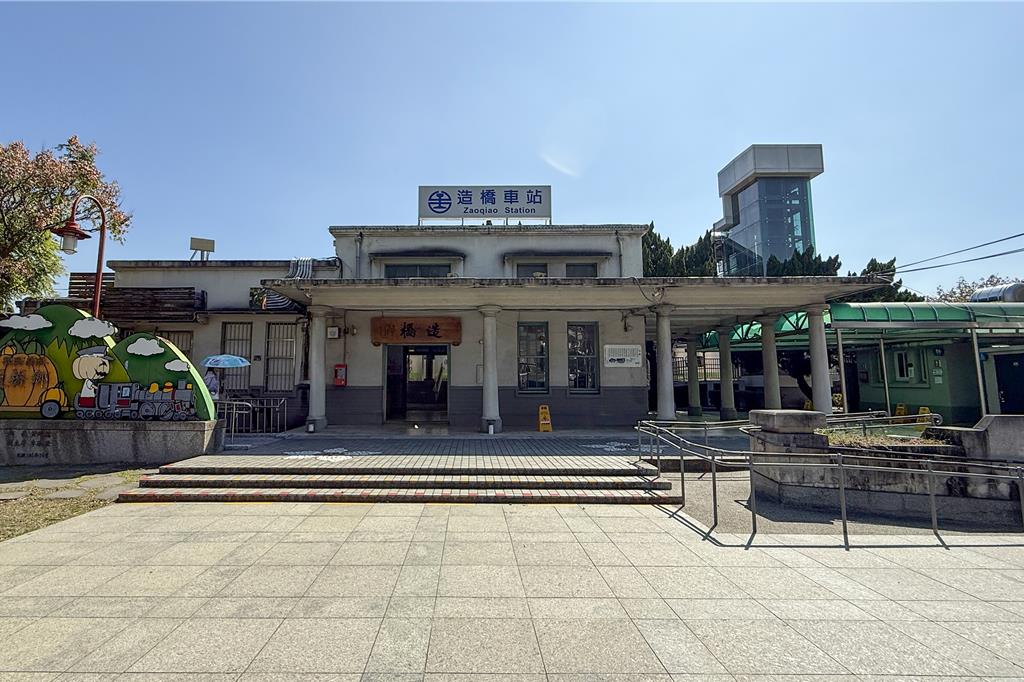 苗栗造橋國小、國中通學步道啟動 豐湖校舍活化同步推進