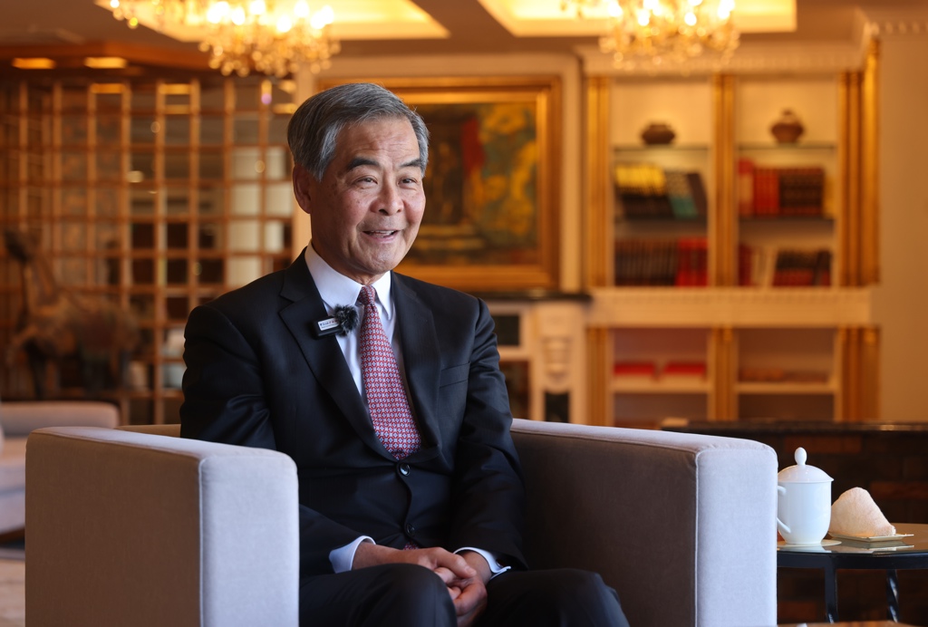 小學爆「簡體字應考」爭議! 前特首強力護航「香港特色」