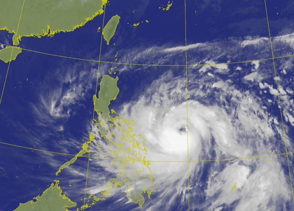 伙食太好...鳳凰才過12小時又長胖「半徑已250公里」 恐重演丹娜絲惡夢