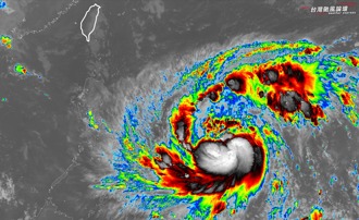 鳳凰轉中颱「身體胖一倍」 估12日深夜登陸台灣 3縣市首當其衝