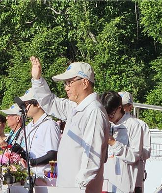 台塑运动会》产业形势严峻 总裁吴嘉昭：转型迫在眉睫