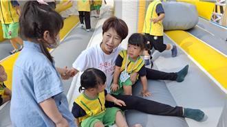 綠台南市長初選正面對決  陳提教育政見  林深入敵營成立後援會