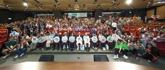 信义房屋「社区一家」21年投入5.2亿！今年提案件数刷新记录