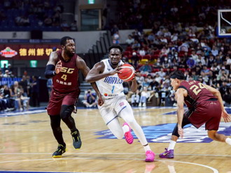 PLG》主場開幕「慘劇」！富邦勇士輸給僅單洋將獵鷹36分