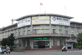 屏東男警偷拍2女警如廁　警局移送法辦並記過調地