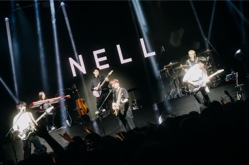 NELL降臨南港飆唱神曲！隔半年來台嗨喊「最愛今晚」