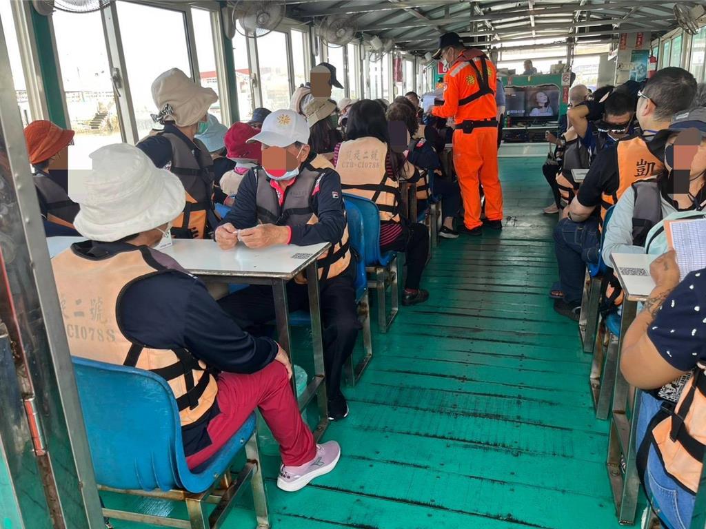 竊盜通緝犯想出海玩？女興沖沖搭船出海被查當場逮捕