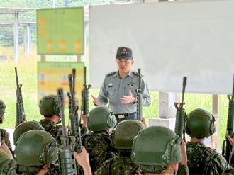 呂坤修視導117旅教召訓練  勉用實力守護中華民國