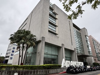 記憶體史上最缺業界曝驚人報價！外資估華邦電衝「7字頭」 研華率先漲