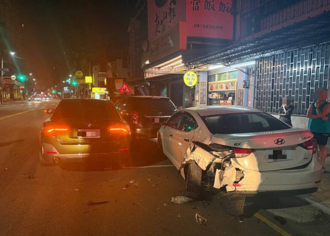 喝醉出門「狂撞路邊3車」才停 BMW女狼狽全身傷