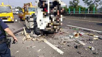 驚悚！國3事故雙屍卡車頭 同路段水泥車「方向盤鎖死」翻覆