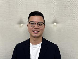 凌濤諷王義川起手式慢了 喊話「加油好嗎？」