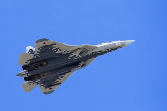 俄羅斯再次展示Su-57戰機 「內在美」機身彈艙全公開 
