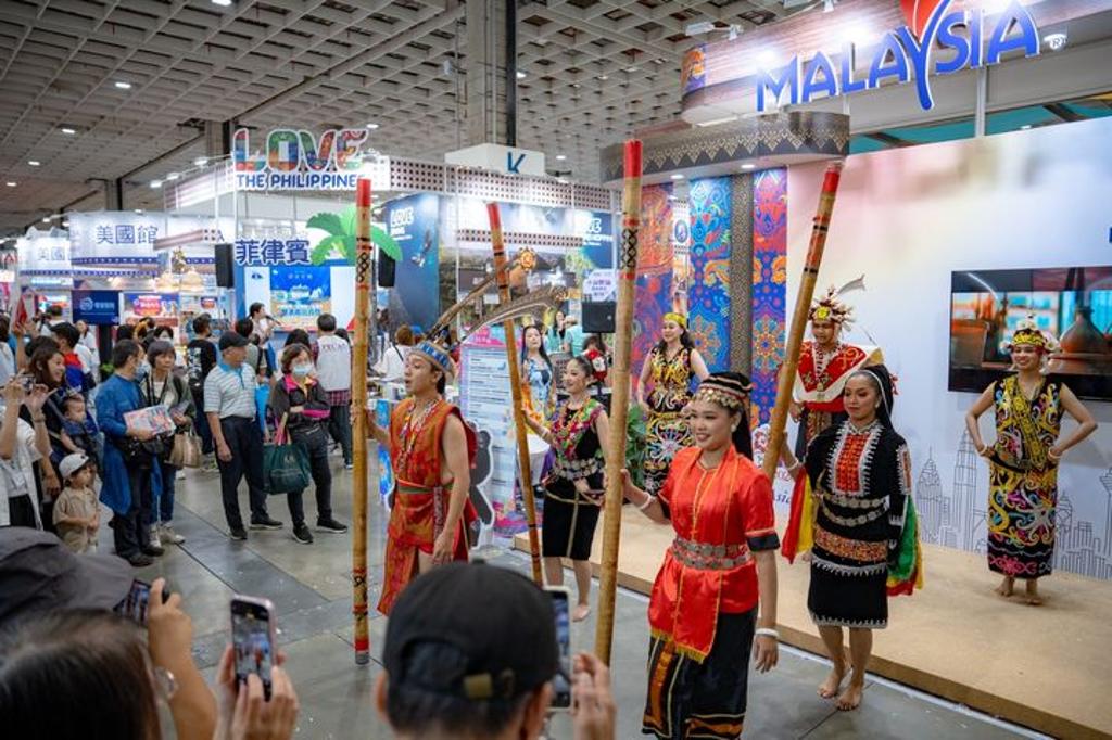 Petaling Jaya市政局文化舞團帶來精彩的傳統舞蹈表演。 圖:馬來西亞觀光局/提供