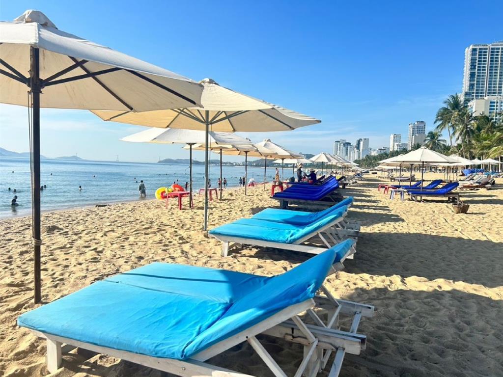 越南芽莊5日遊搭配越捷航空包機直飛,在藍天碧海與白色沙灘間大啖海鮮。(五福旅遊提)