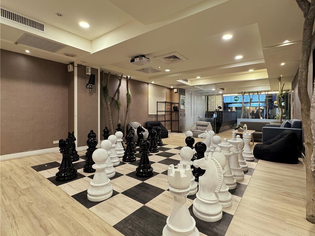 旅宿業者小鹿文娛則推出「普發金歡喜 × 雙11加碼抽好禮」限時優惠。(小鹿文娛提供)