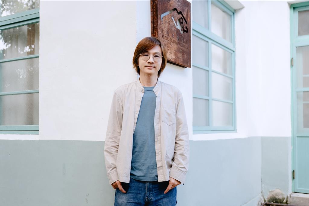 資深音樂人林隆璇執教鞭 不開個唱有內幕