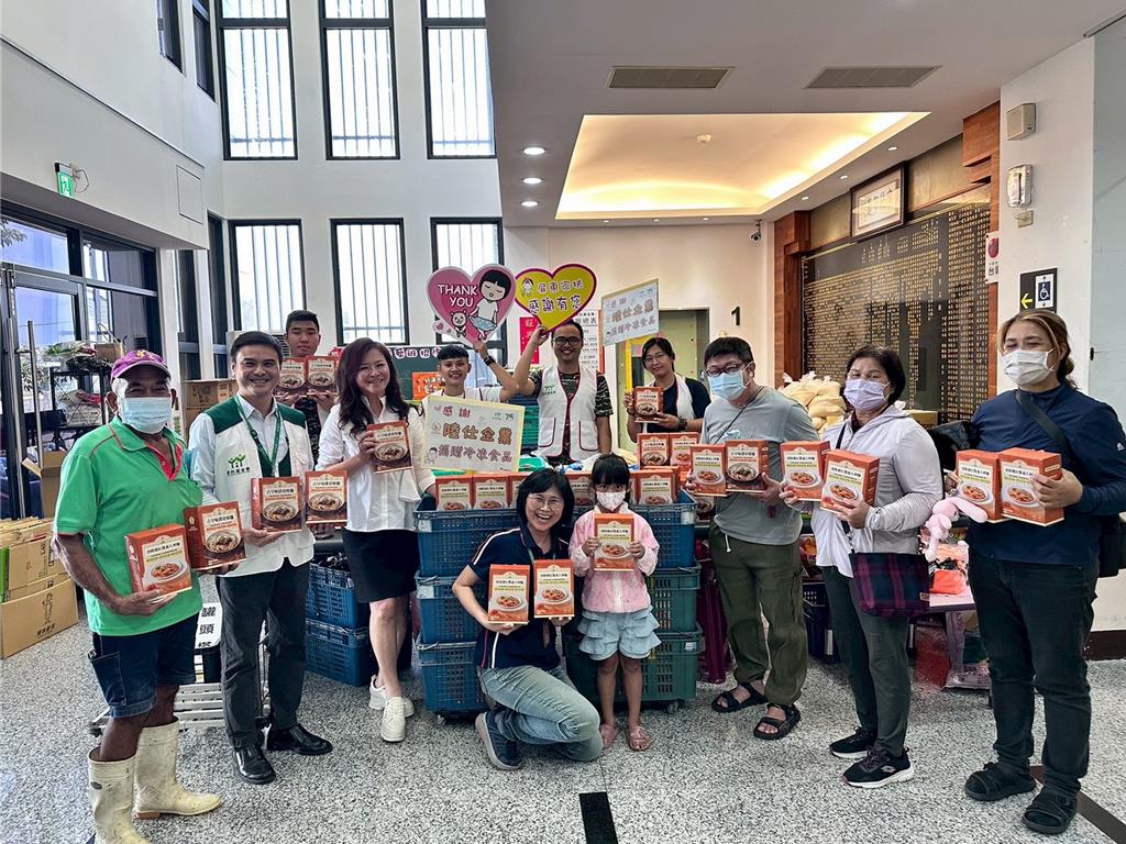 食品公司回饋社會 陸仕捐贈冷凍調理包助屏東弱勢