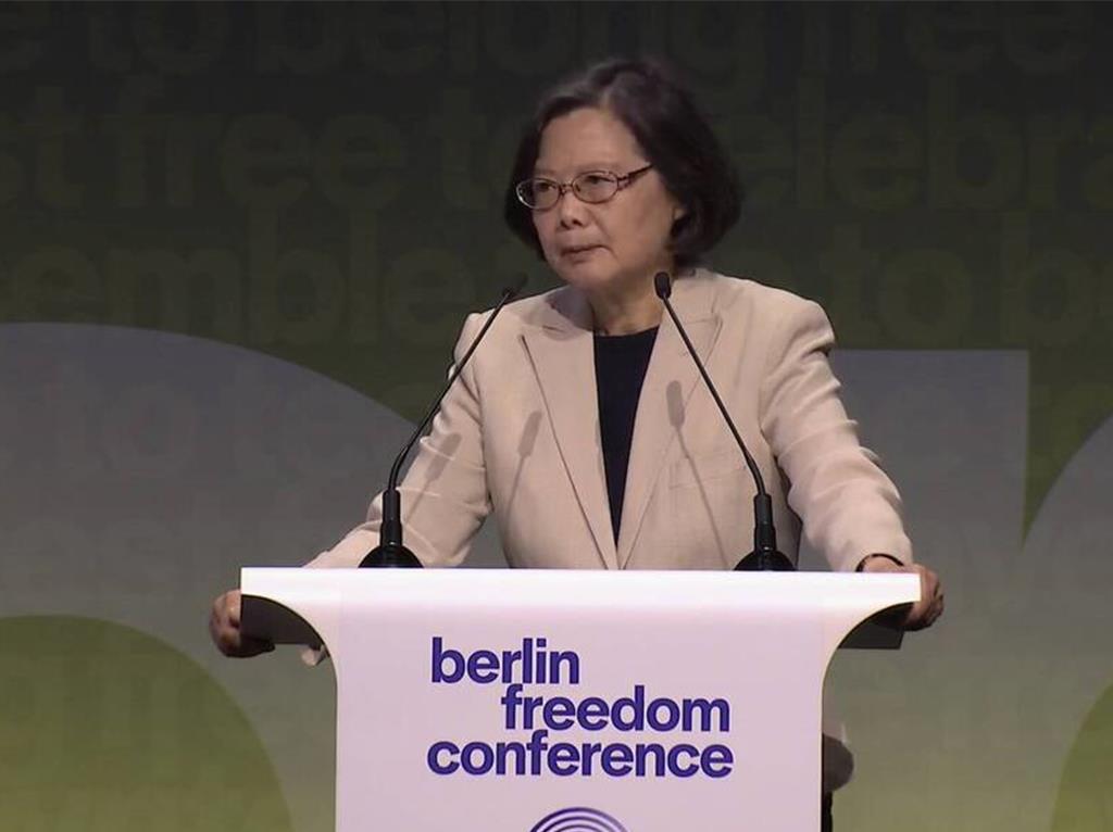 柏林自由會議演說 蔡英文:面對威權挑戰 韌性是民主存續關鍵
