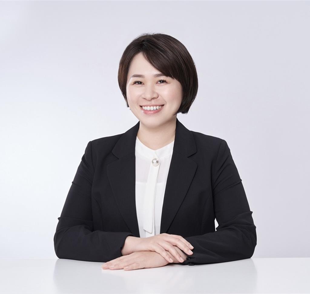 北市不放假網友怒洗版 她逆風挺市府：做對的事 才是真的帥