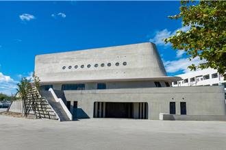 凤凰搅局！恒春万人护古城、南门光雕延期