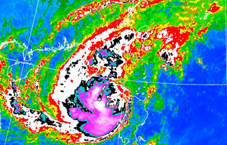 天氣》12縣市明達停班課標準 雙北山區雨量狂飆400毫米