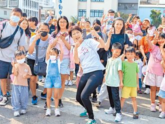 南市林陳、嘉縣蔡黃 同日登記 較勁味濃