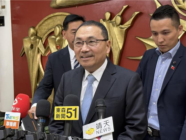 市售高達15萬顆的雞蛋被驗出農藥殘留芬普尼，新北市長侯友宜今（10）日表示，目前整個查核的流向是沒有流入新北市，但新北會積極加強產品查驗確保食品安全。（柯毓庭攝）