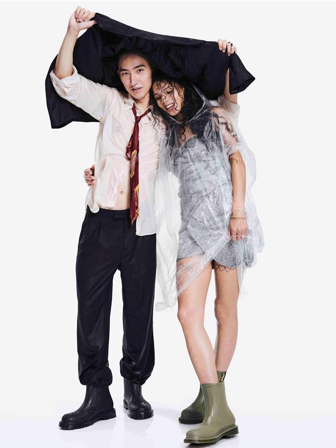 Dr. Martens「1460 Rain Boot」雨鞋系列首度亮相。（Dr. Martens提供／朱世凱台北傳真）