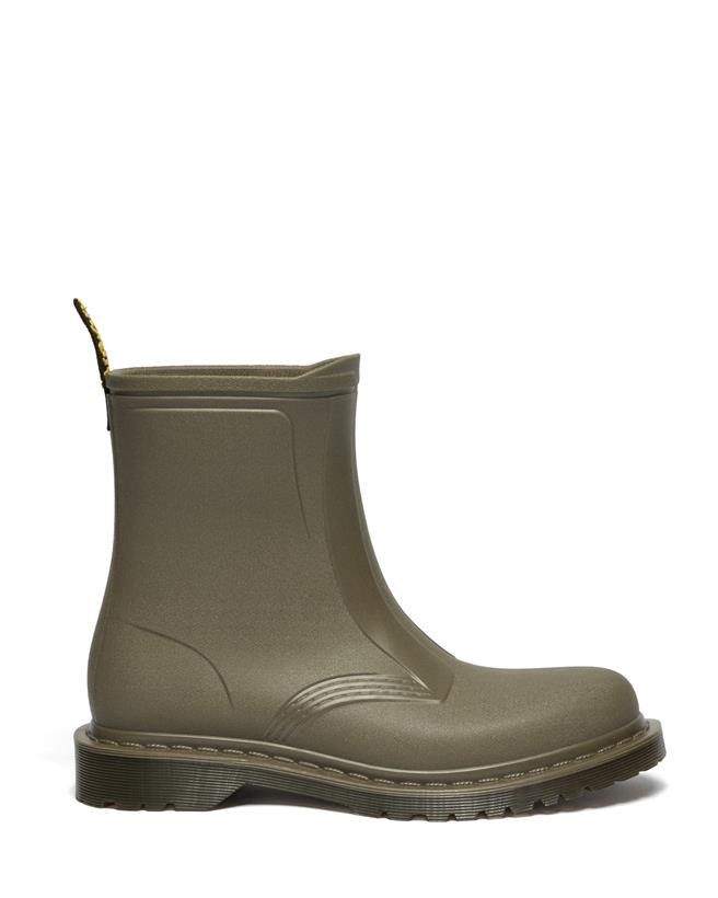Dr. Martens 1460 Sub Max DMs Olive UK4-UK10 中性款，5680元。（Dr. Martens提供／朱世凱台北傳真）